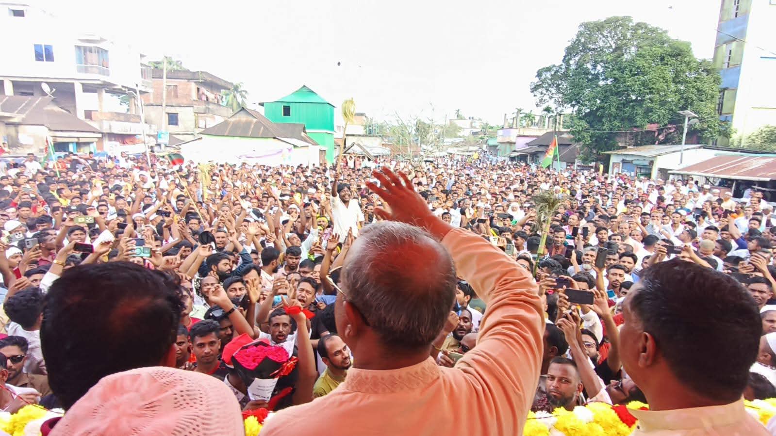 বারহাট্টায় ৩১ দফায় বাস্তবায়নে শোভাযাত্রা ও সমাবেশ